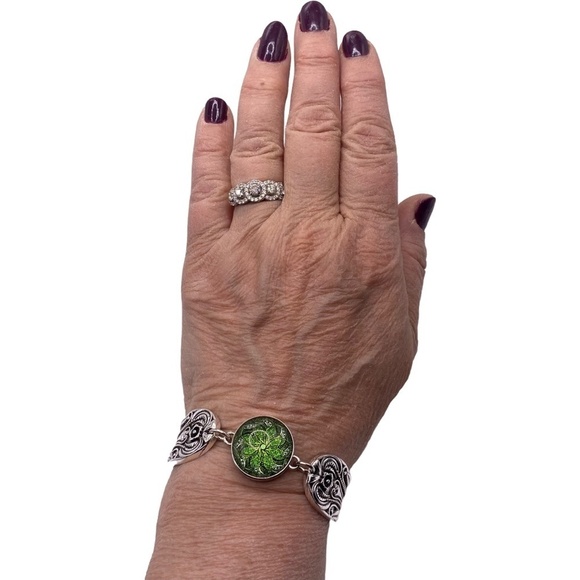 Eclectic Vintage Style Snap Jewelry Bangle Bracelet w/unique Green 18mm snap! - Picture 14 of 14